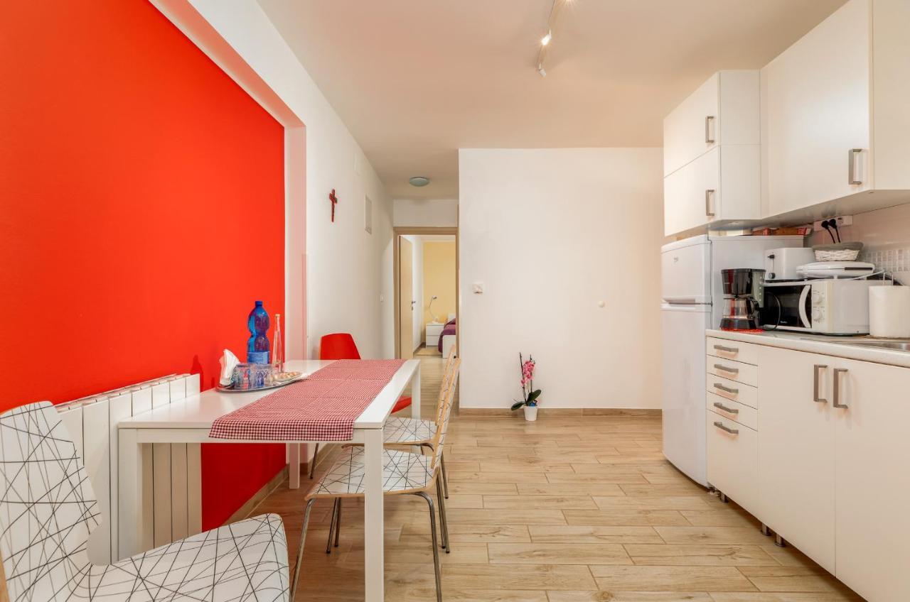 Apartments Hortensia Pula Ngoại thất bức ảnh