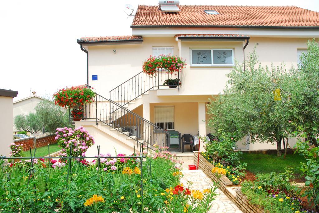 Apartments Hortensia Pula Ngoại thất bức ảnh